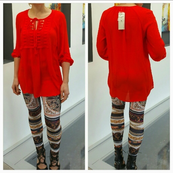 Top TUNIC TOP NWT - Picture 3 of 4